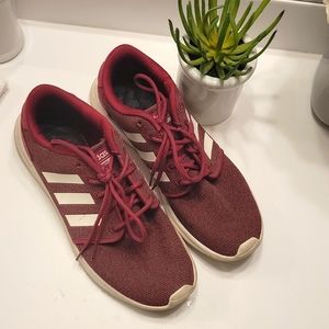 Adidas Cloudfoam burgandy/white size 9.